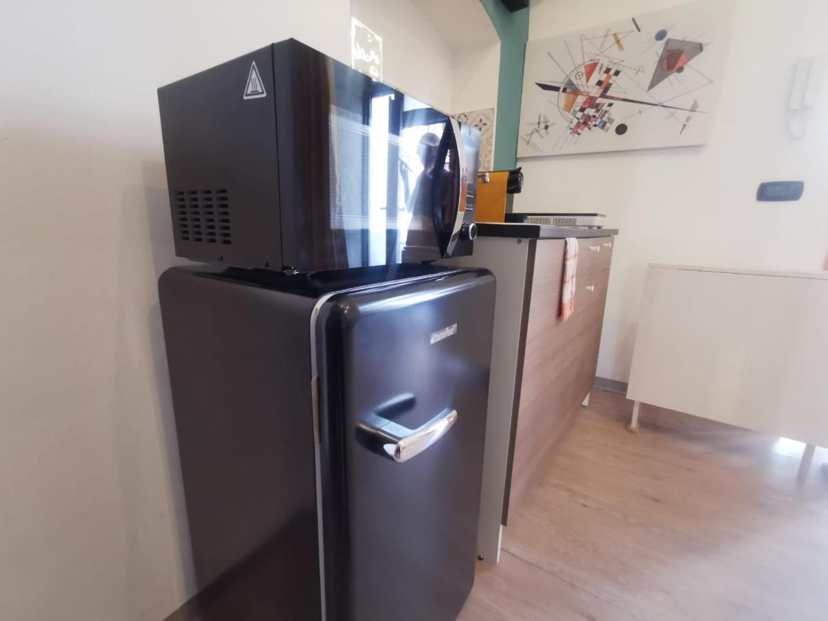 Apartamento Lux Loft In Centro Bari Exterior foto